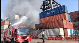 Fire breaks out at Int’l Container Terminal in Karachi