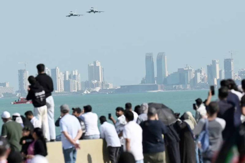 'We have to run fast': Filipino workers on life under fire in MidEast