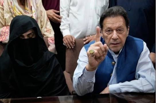 Bushra Bibi meets Imran Khan in Adiala Jail