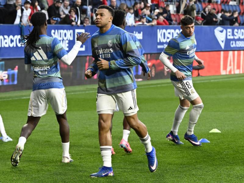 Real Madrid superstar Mbappe in Paris for treatment on knee injury