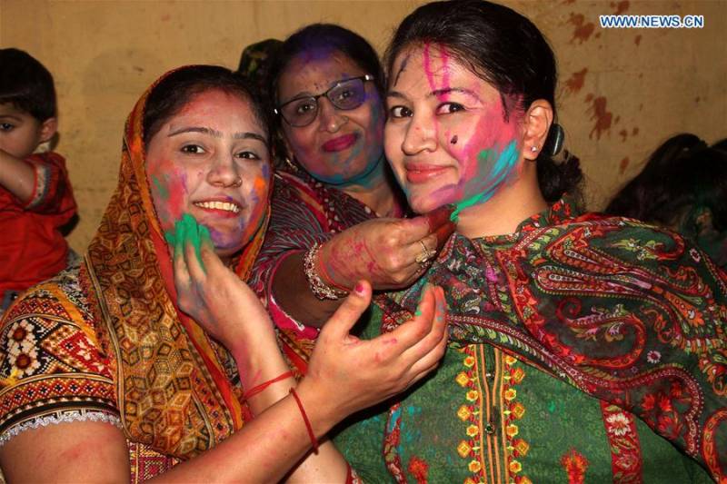 On Holi festival, PM Shehbaz calls for efforts to promote interfaith dialogue