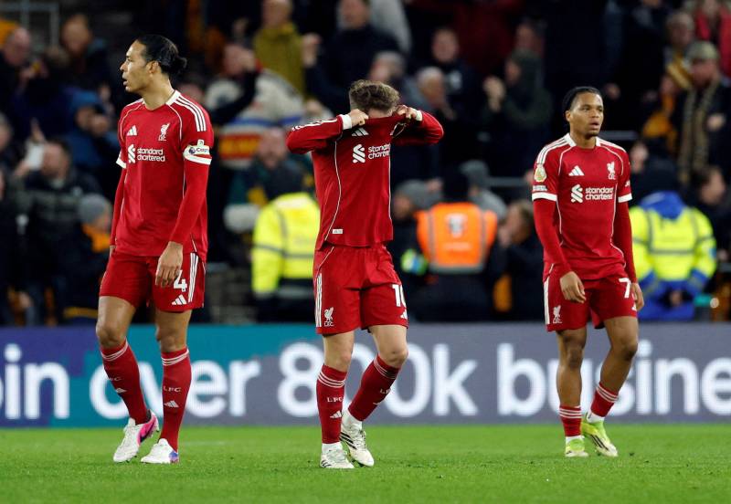 Liverpool rocked by last-gasp defeat at Wolves