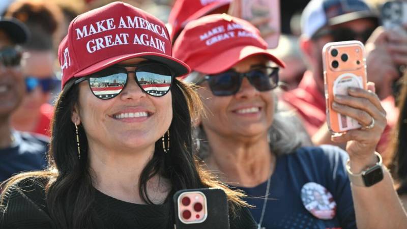 Texas tests party fault lines as US midterms begin