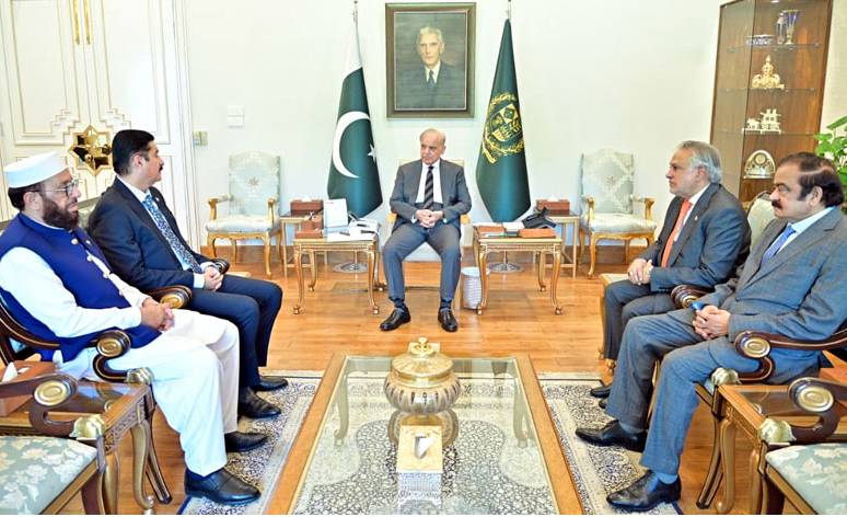 PM Shehbaz, KP governor discuss political situation
