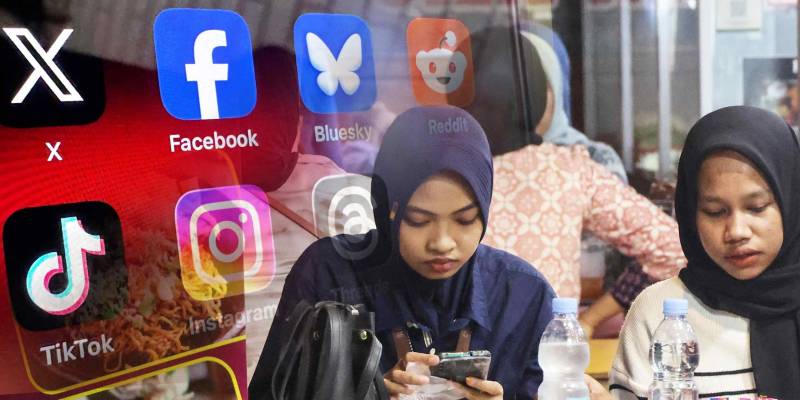 Indonesia to ban social media access for under-16s: minister