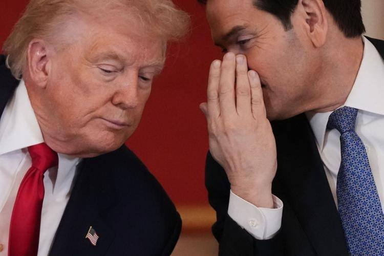 Trump offers LatAm leaders US missile strikes to counter cartels