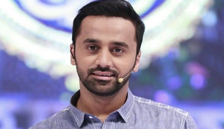 Waseem Badami raises awareness on child safety during live show