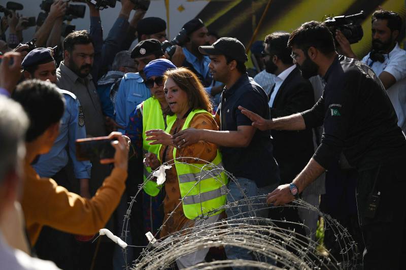Islamabad police arrest 10 female rights activists protesting on Women’s Day