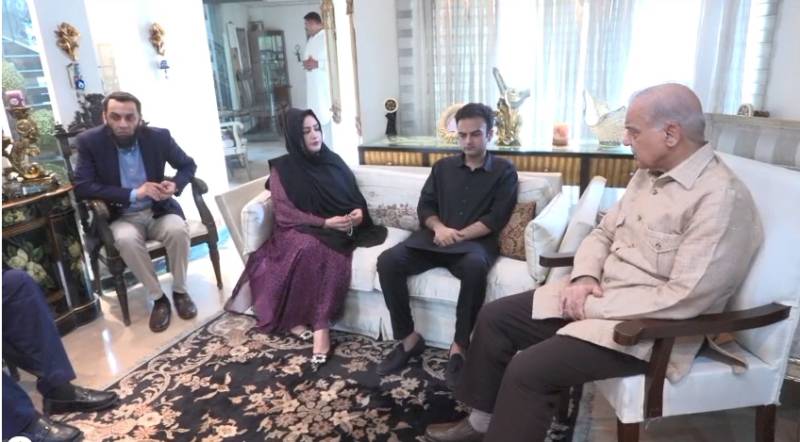 PM Shehbaz visits residence of Zaeem Qadri, condoles with family