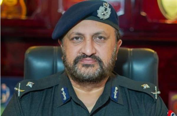 Sindh govt recommends civil award for IG Javed Alam Odho