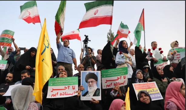 Iran to confiscate assets of Iranians abroad who 'cooperate' with Israel, US