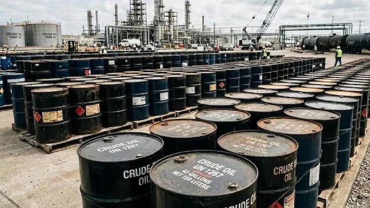 Global energy body discusses releasing strategic oil reserves
