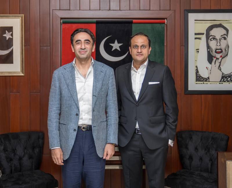 Bilawal meets Karachi mayor, reviews development projects
