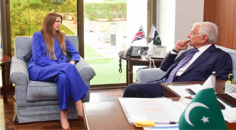 Pakistan, UK resolve to bolster defence and aviation cooperation