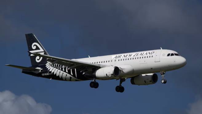 Air New Zealand cuts 1,100 flights over fuel price fears