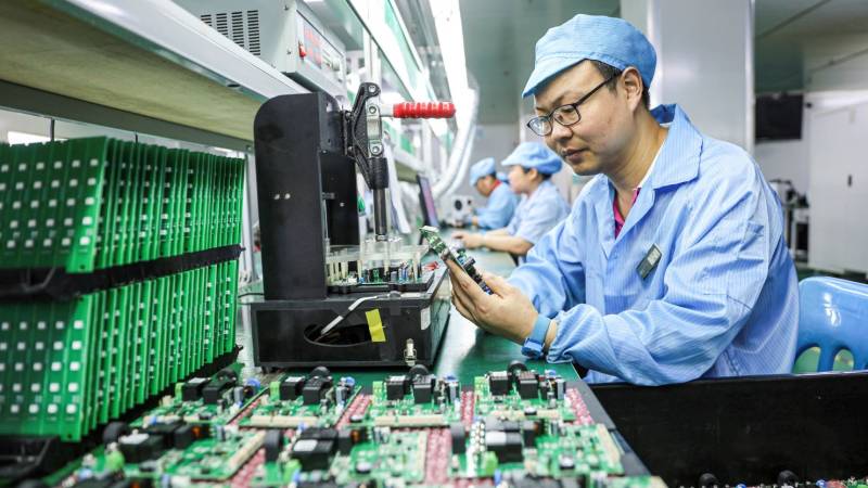 US will not impose steep duties on battery material from China