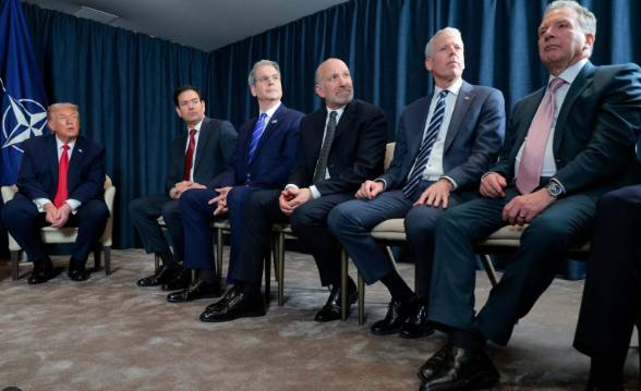 Trump 'has fun' buying shoes for cabinet members