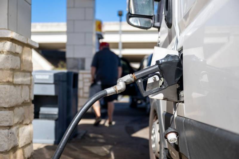 Iran war effects: Petrol price increased by $3.68 per gallon in America 