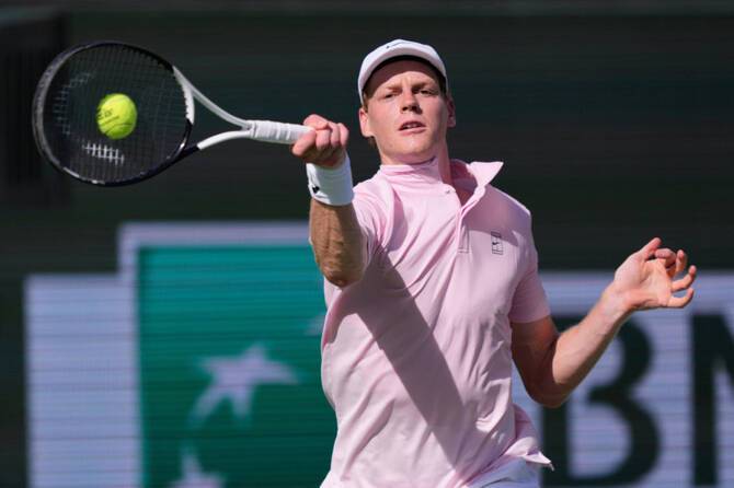 Sinner tops Medvedev to win first Indian Wells title