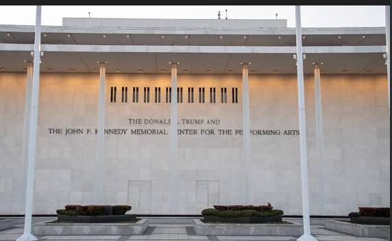 Kennedy Center board approves 2-year closure for renovation