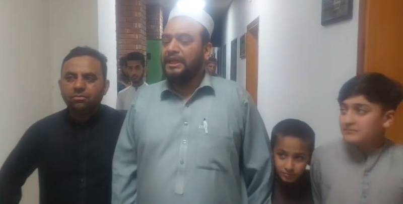 Shawwal moon sighting claim emerges from Peshawar, testimonies under review