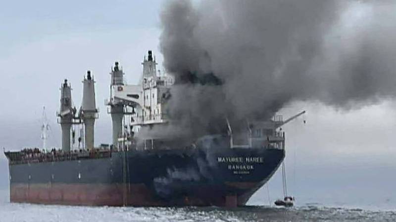 How can Hormuz shipping blockage be solved?