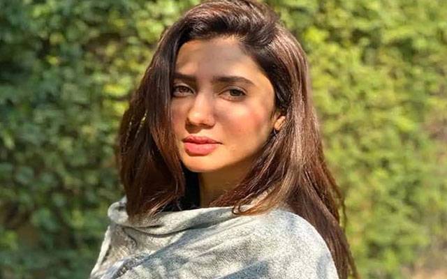 Mahira Khan recalls on-set panic amid Karachi storm