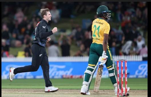 New Zealand dominate South Africa for 2-1 T20 series lead