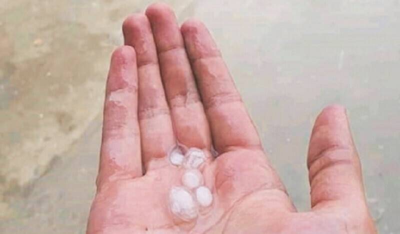 Thunderstorms hit Karachi again; hailstorm brings chill to Lahore