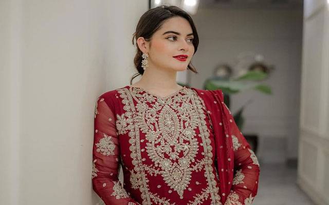 Eid Day 2: Minal Khan slays in maroon and gold look