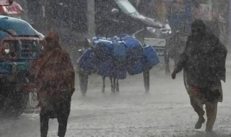 Intermittent rain hits Balochistan, chilly conditions grip Quetta