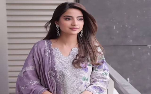 Lavender Queen! Saboor Aly sways in celestial celebration