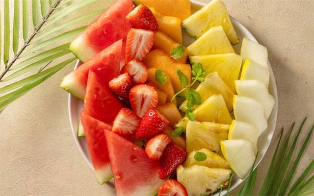 Stay cool and healthy: Top seasonal summer fruits to refresh your salads