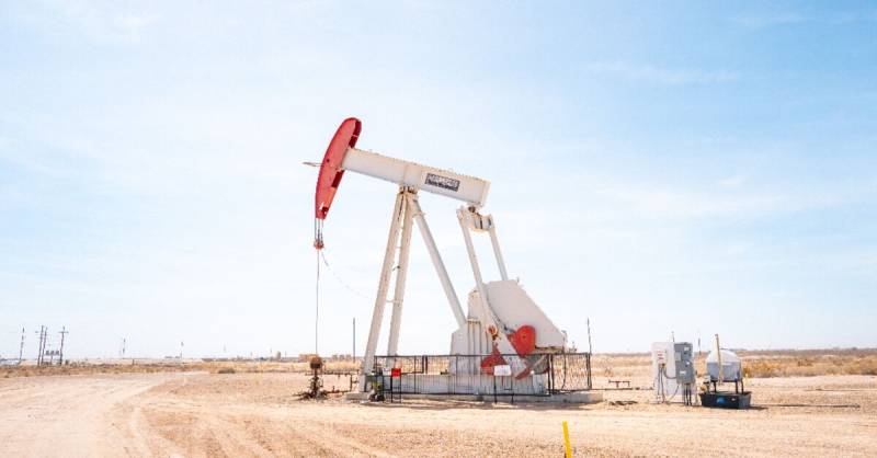 Oil prices slide, European stocks rebound on Trump's Iran remarks