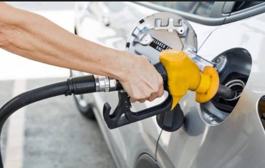 Pakistan bans use of high-octane fuel in govt vehicles