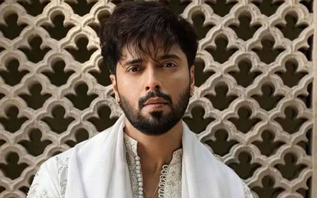 Fahad Mustafa calls out skin color stereotype in showbiz  