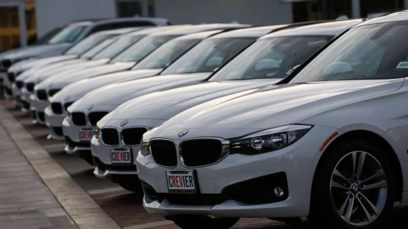 BMW recalls 180,000 cars in China over fire risk