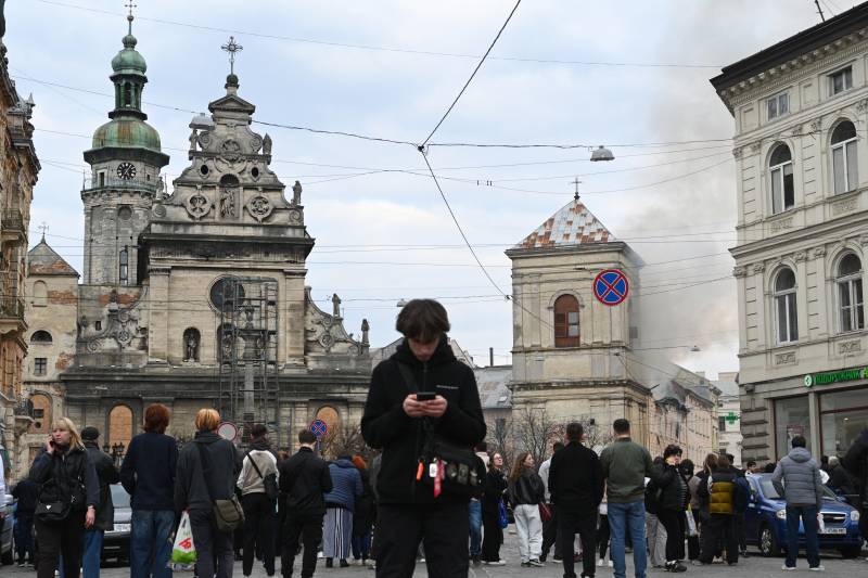 Russia rains drones on Ukraine, killing eight, hitting UNESCO site
