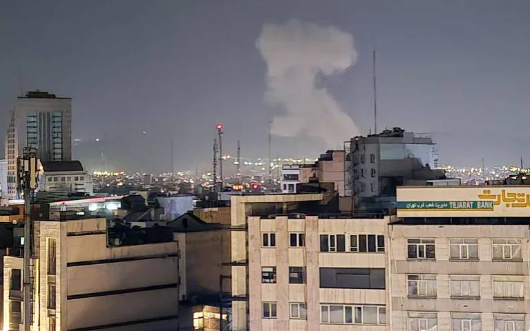 12 martyred, 28 injured in fresh Israeli attacks on Iran
