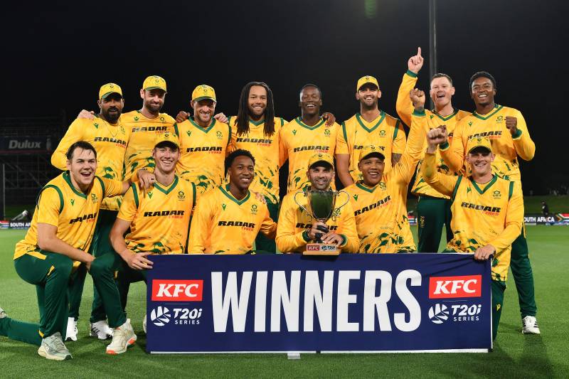 South Africa seal T20 series win in New Zealand