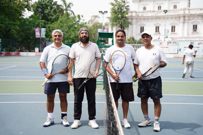 Khawaja Khurram/Asad Nawaz clinch 70+ doubles title in style 