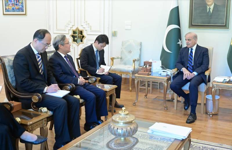 PM Shehbaz updates China envoy on efforts for Middle East de-escalation
