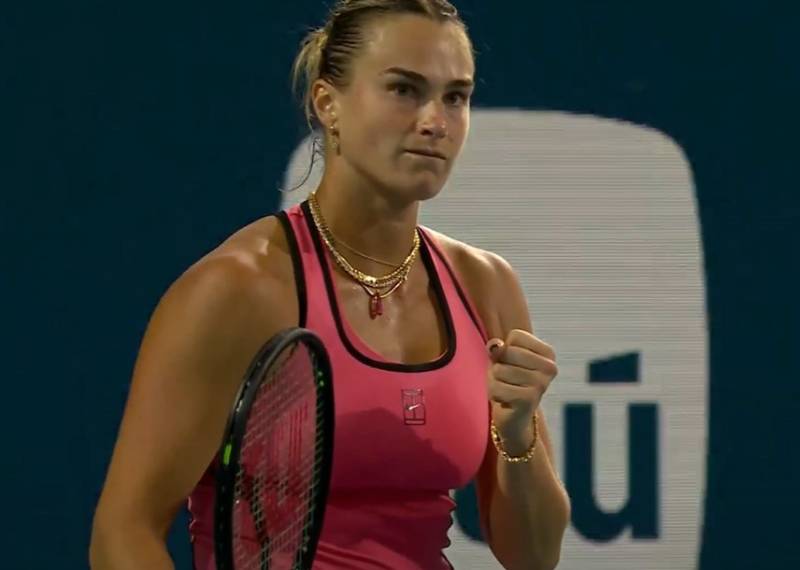 Sabalenka, Sinner keep 'Sunshine Double' in sight with Miami Open wins