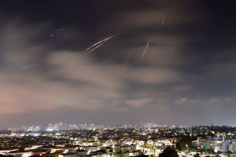 Iran Guards say dismantled US, Israeli 'cluster bombs' in southern province