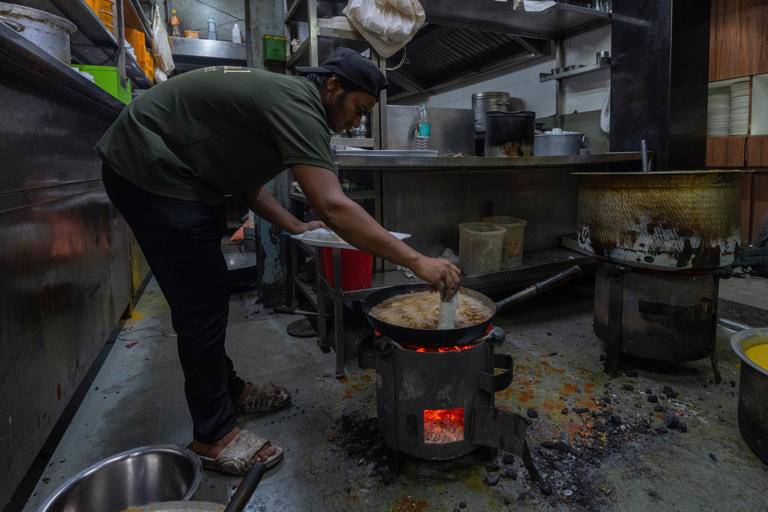 Bangladesh turns off lights as Mideast war deepens energy crunch