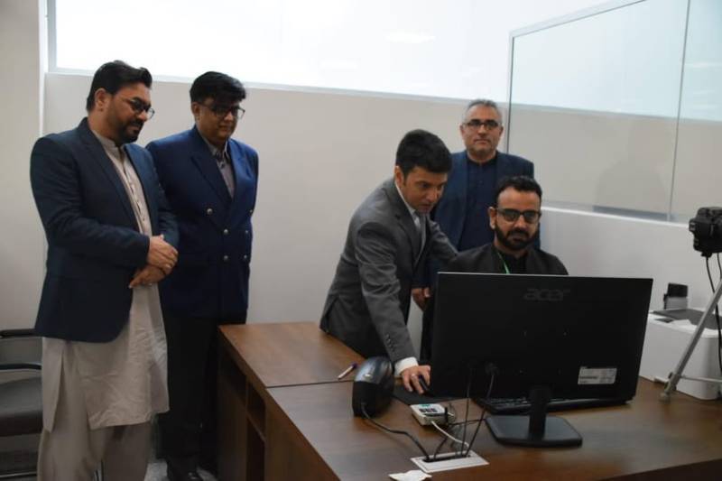 Pakistani Consulate in Jeddah starts issuing e-Passports