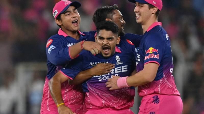 Deshpande and Rajasthan hold nerve to edge Gujarat in IPL