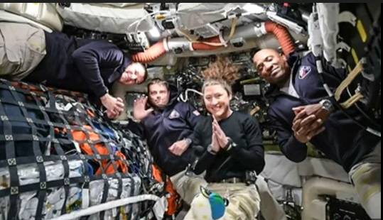 58 tortillas, five hot sauces and one toilet: life aboard spacecraft Orion