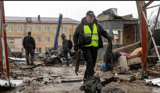 14 dead as Russia launches new daytime attacks on Ukraine