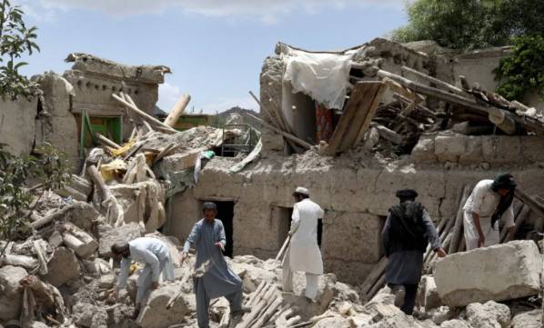 Afghanistan quake kills 12, including 8 members of same family